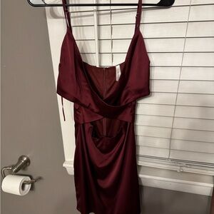 Elegant Burgundy Mini Dress